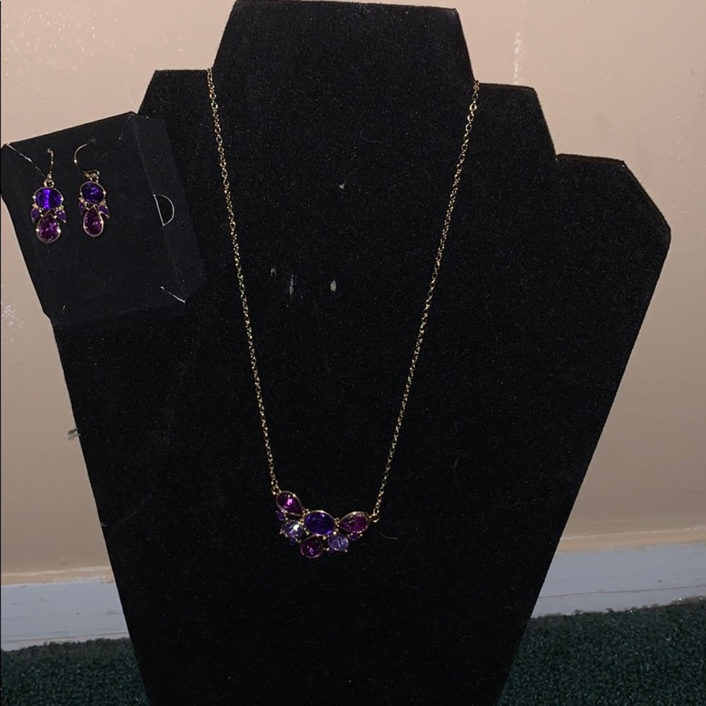 Avon jewelry set